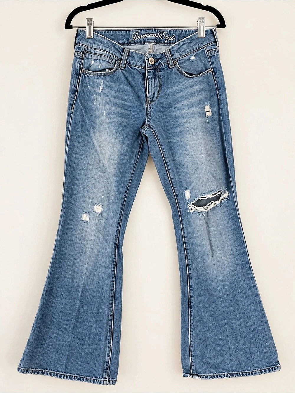American Eagle Women's Flare Jeans in Blue